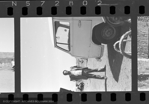 Mirage enveloppe beige n 12 negatif1